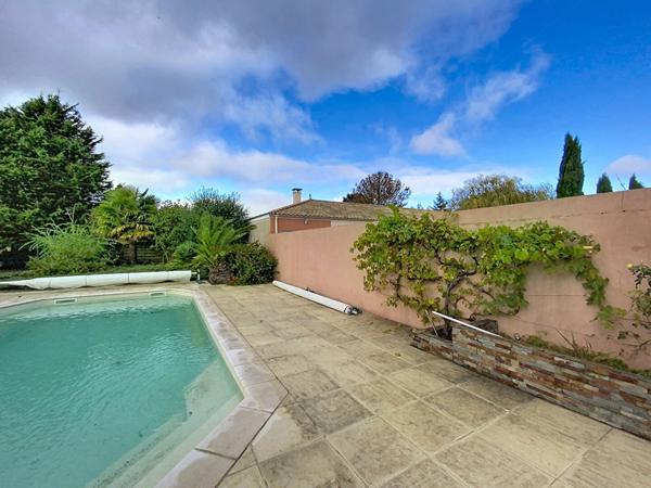 VERTOU GRASSINIERE Maison familiale 4 chambres terrain de plus de 2000m2 piscine