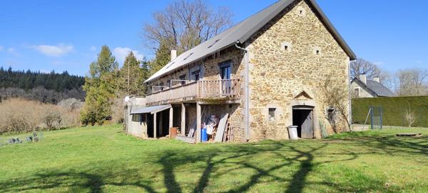 MAISON FAMILIALE RÉNOVÉE AVEC GOÛT