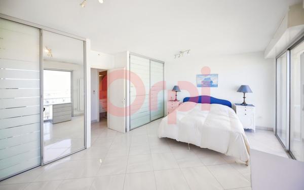 Appartement à vendre    4 pièces • 105 m2 Palavas-les-Flots