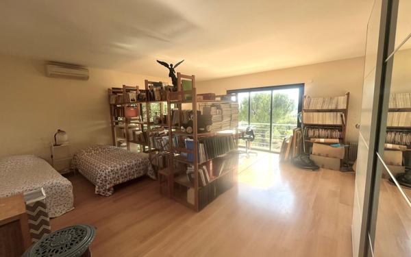 Maison à vendre    4 pièces •  Sommières