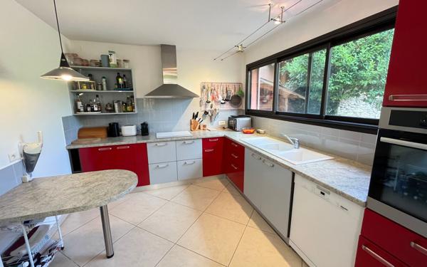 Maison à vendre    4 pièces •  Sommières