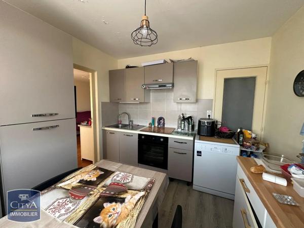 Appartement à louer 4 pièces 80.31m² Dijon (21000)