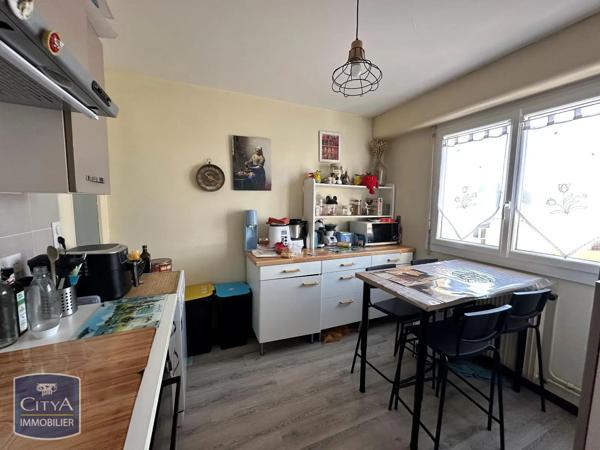 Appartement à louer 4 pièces 80.31m² Dijon (21000)