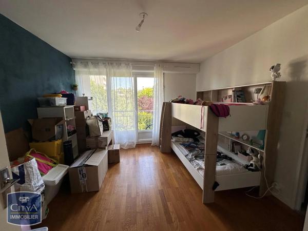 Appartement à louer 4 pièces 80.31m² Dijon (21000)