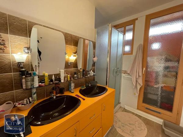 Appartement à louer 2 pièces 46.75m² Le Mans (72000)