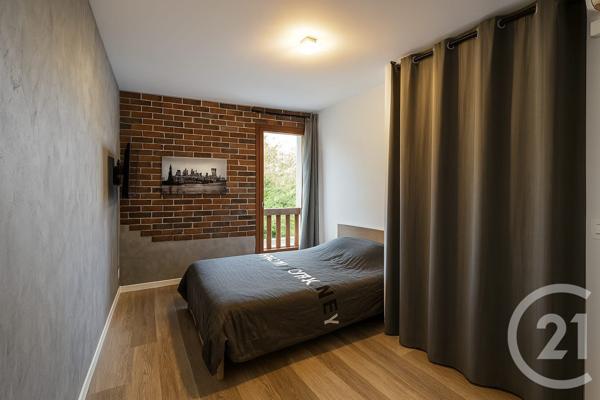 Maison à vendre  6 pièces - 146,99 m2 POISY - 74