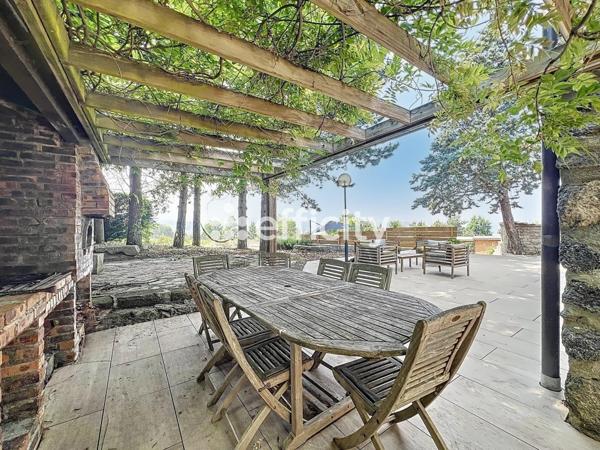 Maison 5 pièces - 243 m² Bien prestige