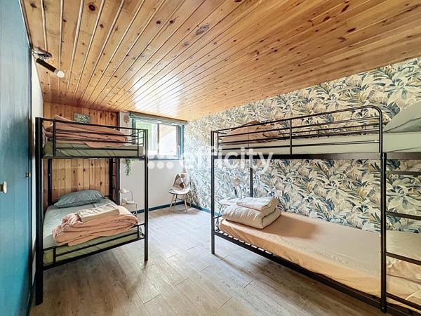 Maison 5 pièces - 243 m² Bien prestige