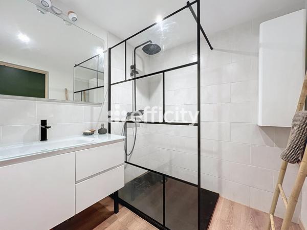 Maison 5 pièces - 243 m² Bien prestige