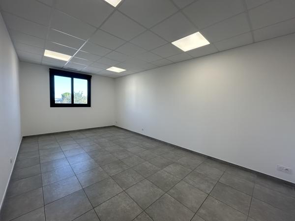 Perpignan - Bureaux à louer - Tecnosud 2 - 121 m2