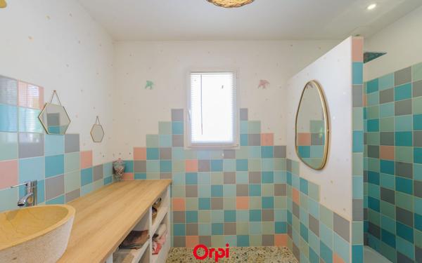 Maison à vendre    6 pièces • 165 m2 Salles-sur-Mer