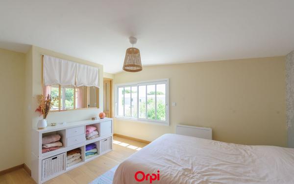 Maison à vendre    6 pièces • 165 m2 Salles-sur-Mer