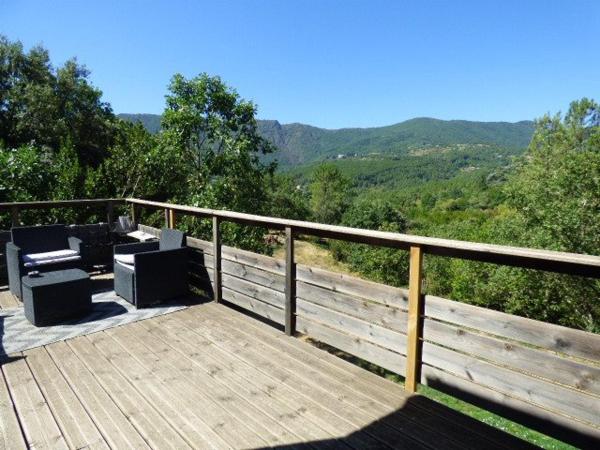 07140 : Maison bois avec vue sur un terrain de 1700m2