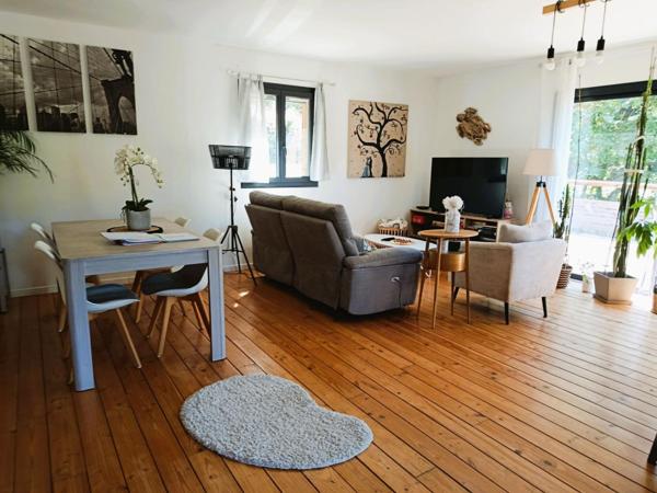 07140 : Maison bois avec vue sur un terrain de 1700m2