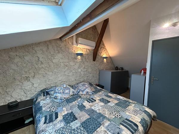 Jolie fermette entièrement rénovée à La Suze sur Sarthe