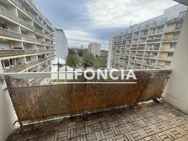 Location Studio 20.2 m² - 16 RUE JEAN HENRI SCHNITZLER Strasbourg 67000