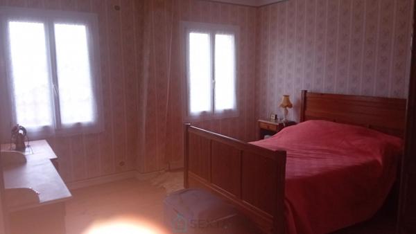 Maison 6 pièces avec terrain et dépendances