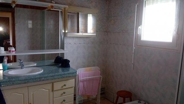 Maison 6 pièces avec terrain et dépendances