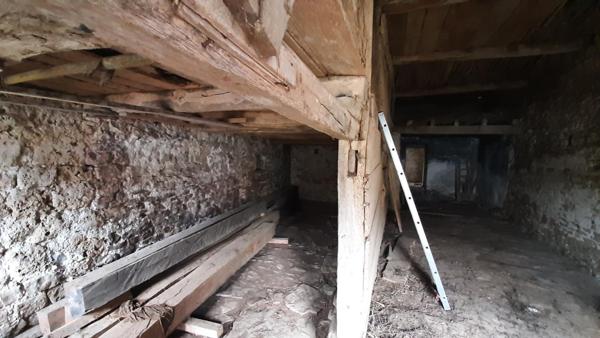 Maison de village à renover