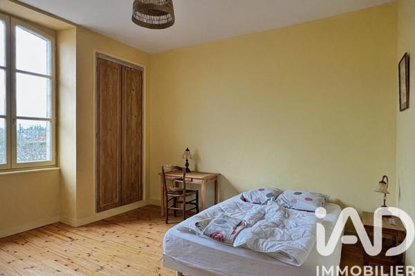 Maison à vendre 11 pièces 356 m² Mansle-les-Fontaines