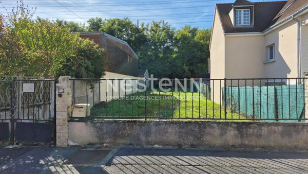 Nestenn Igny - Opportunité rare - Terrain à Igny viabilisé de 346m² - secteur de Vilgénis - Proximité des transports Ligne V et RER B Massy-Palaiseau, Commerces, Ecole Joliot Curie / Collège Claudine Hermann/ Ecole Steiner - Axes routiers N118 et A6/A10