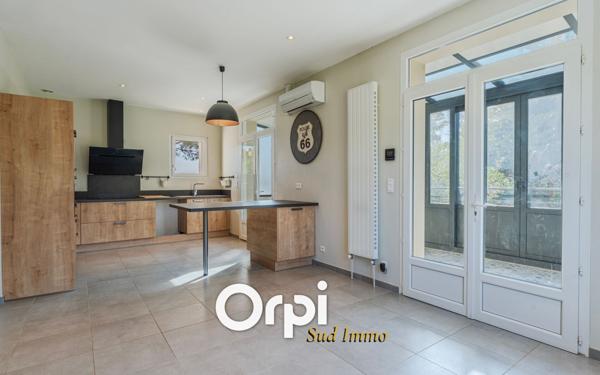 Maison à louer    3 pièces •  Charmes-sur-Rhône