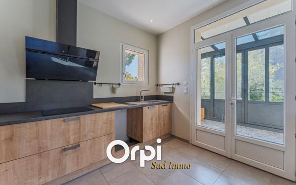 Maison à louer    3 pièces •  Charmes-sur-Rhône