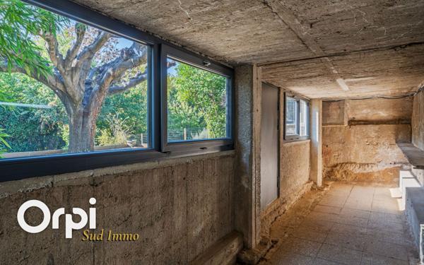 Maison à louer    3 pièces •  Charmes-sur-Rhône