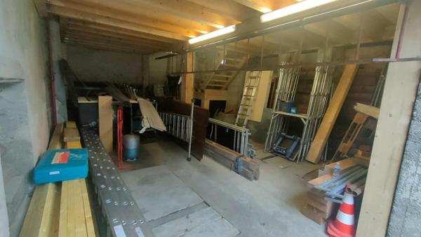 Garage à réhabiliter