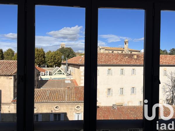 Location appartement 5 pièces 161 m² Arles