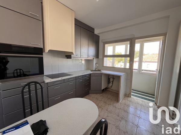 Location appartement 5 pièces 161 m² Arles