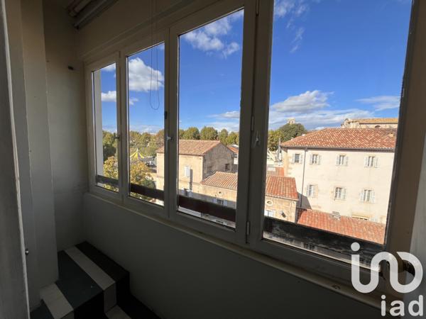 Location appartement 5 pièces 161 m² Arles