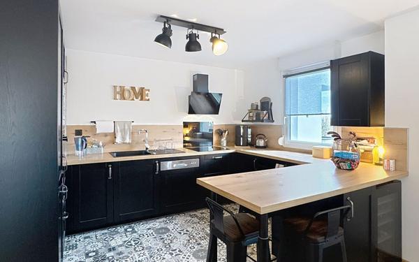 Appartement à vendre    4 pièces • 91,96 m2 Tours