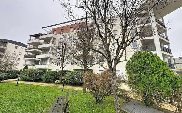 Appartement à vendre    4 pièces • 91,96 m2 Tours