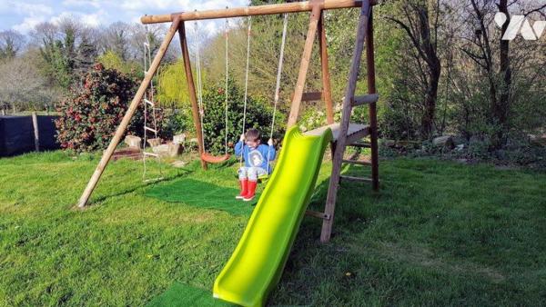 A 15 minutes de Quimperlé et 25 minutes des plages maison de caractère.
Rénovée complétement e...