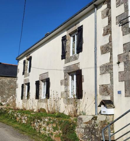 Longere en cours de renovation