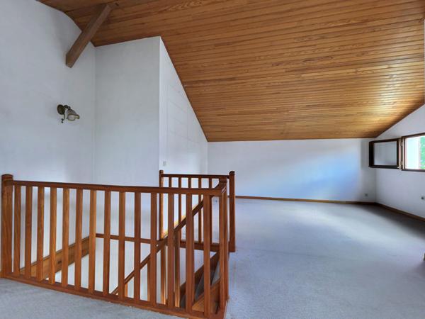 A quelques pas du Bassin, au calme d'une impasse, au coeur du centre ville