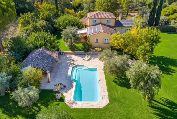 Vente Maison provençale de luxe Fayence 6 Pièces 260 m²