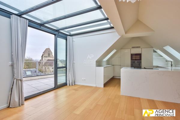 Appartement Maisons Laffitte 5 pièce(s) 104 m2 €1 080 000 ** - Référence 4370