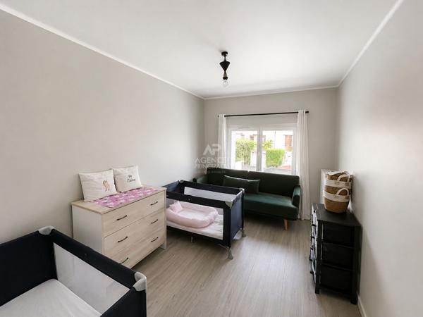Maison Chanteloup Les Vignes 5 pièce(s) 100 m2 355 000 € **  - Référence  1806