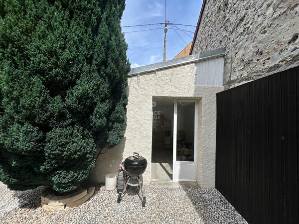 Maison Chanteloup Les Vignes 5 pièce(s) 100 m2 355 000 € **  - Référence  1806