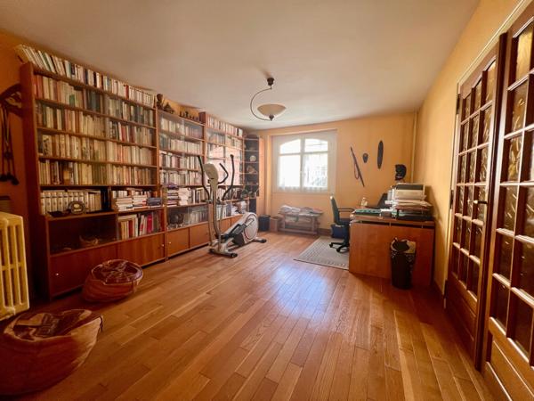 Charmante Maison Bourgeoise - Centre Ville - 4 Chambres - Garage - Jardin