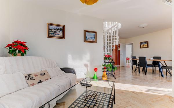 Appartement à vendre    4 pièces • 113 m2 Nice