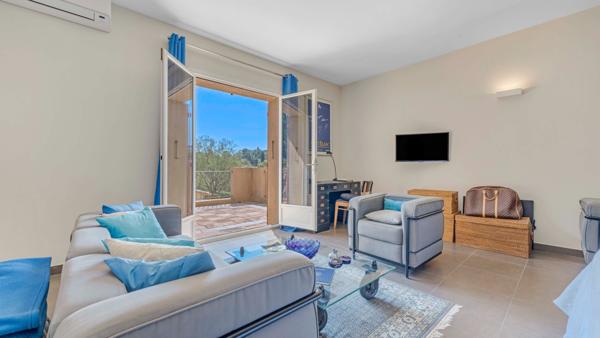 Vente Villa de luxe Grimaud 8 Pièces 350 m²