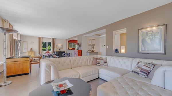 Vente Villa de luxe Grimaud 8 Pièces 350 m²