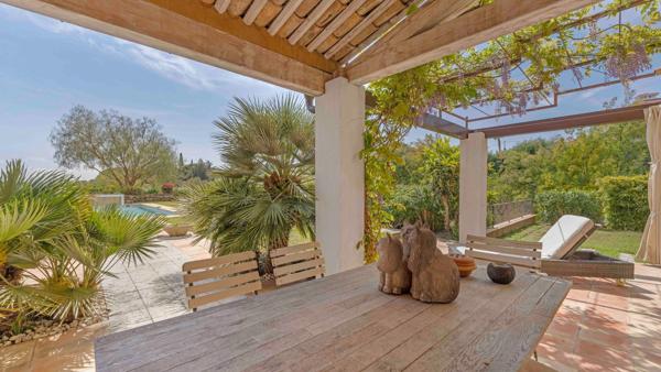 Vente Villa de luxe Grimaud 8 Pièces 350 m²