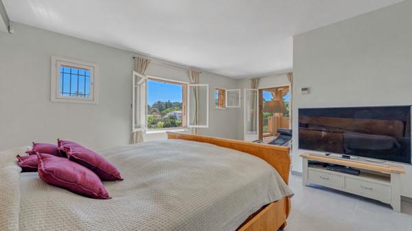 Vente Villa de luxe Grimaud 8 Pièces 350 m²