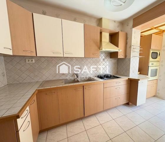 MAISON 4 CHAMBRES - 110m² - DOUBLE GARAGE - JARDIN
