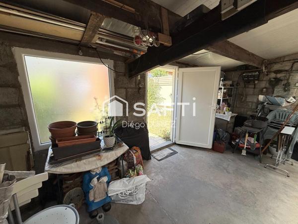 MAISON 4 CHAMBRES - 110m² - DOUBLE GARAGE - JARDIN