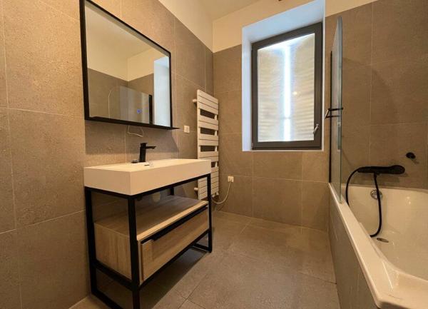 Appartement à louer  3 pièces • 73,78 m2 Mâcon